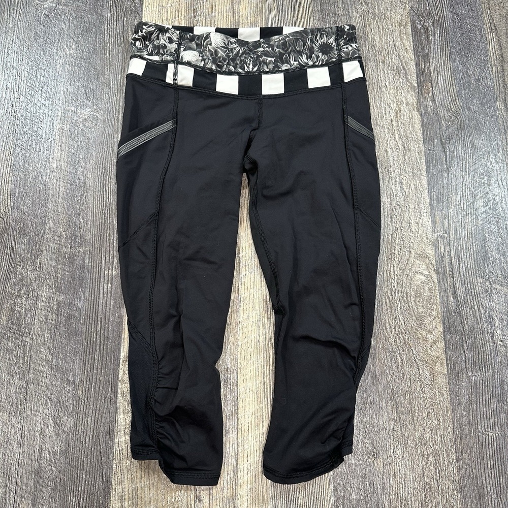 Lululemon Leggings Size 4 Marathon Crop II Flowabunga Angel Wing Stripe Pockets